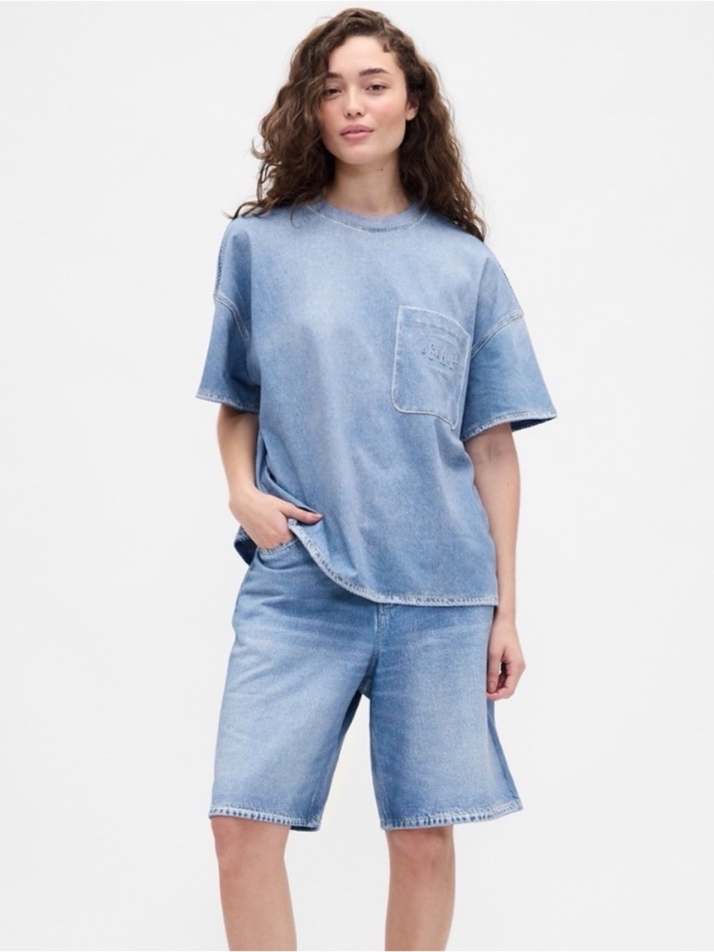 GAP x Beis adult knit denim pocket tshirt light blue shadow